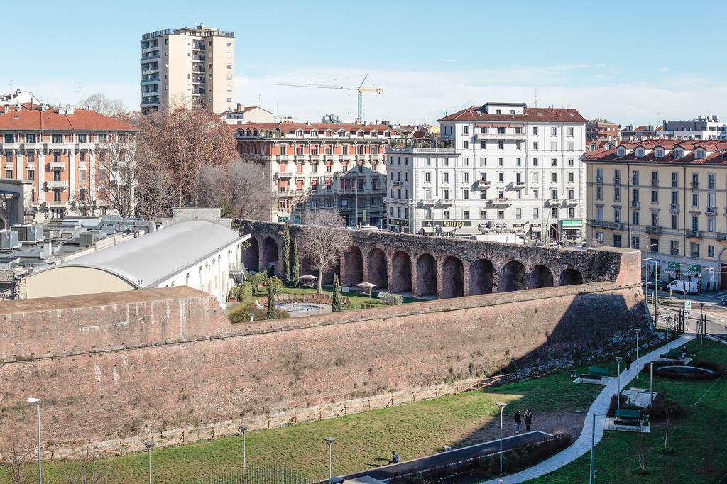 Hotel Arco Romana Milan Bagian luar foto